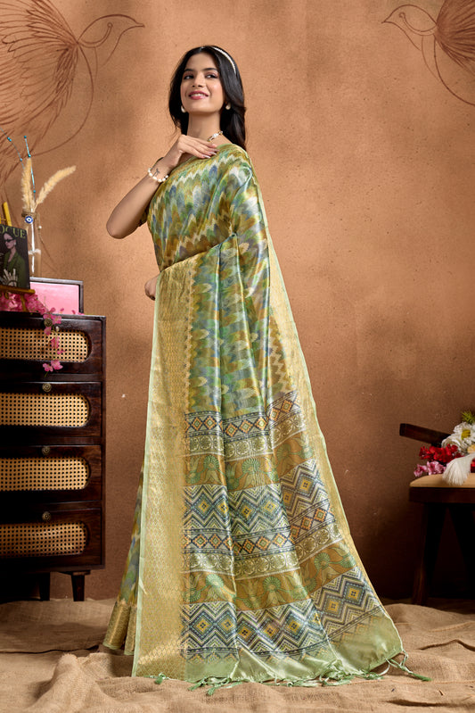 Elegant Soft Silk Saree With Traditional Geometric & Floral Weaving For Women