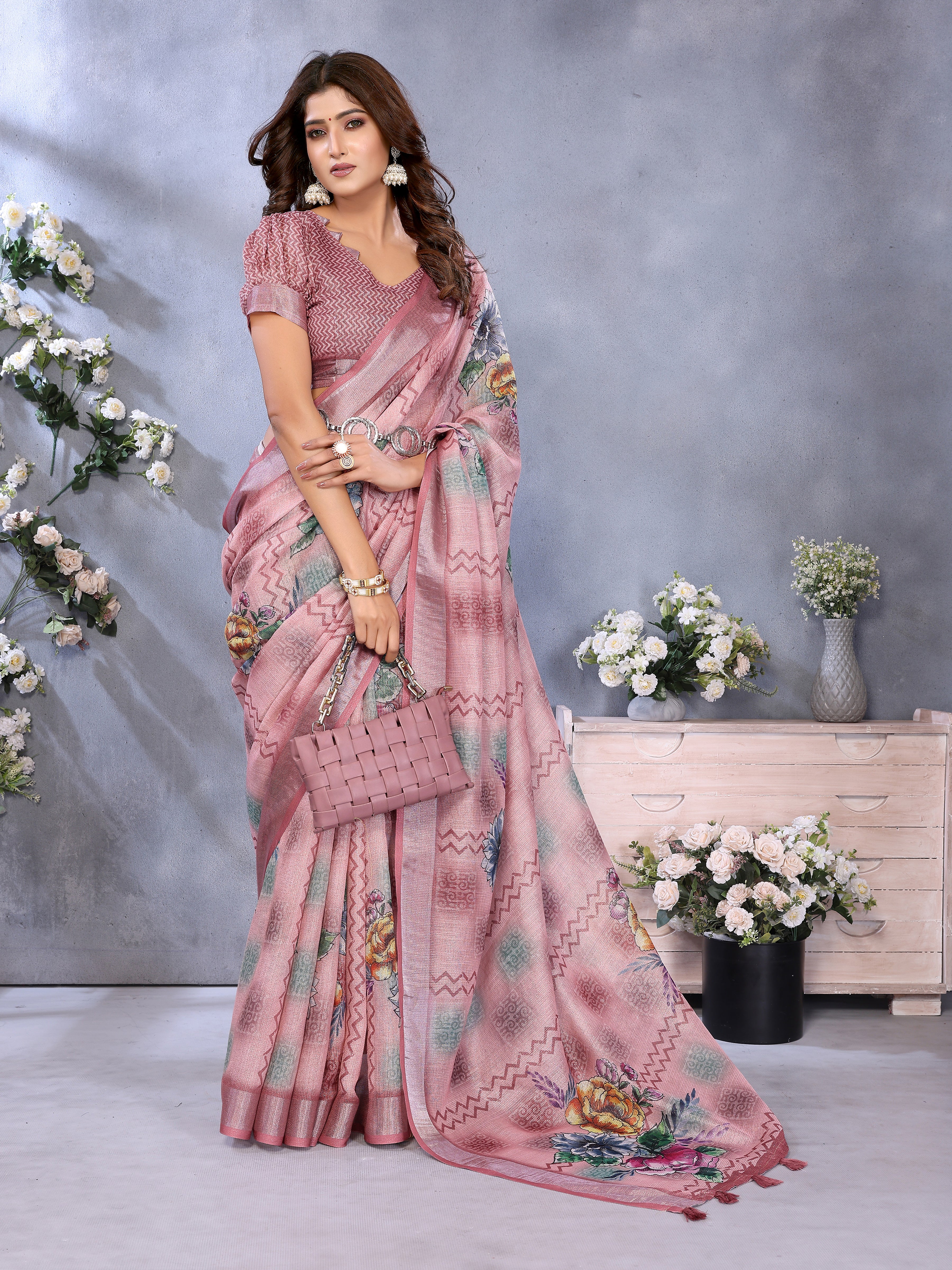 Light Pink Or Lavender Purple Floral Printed Saree